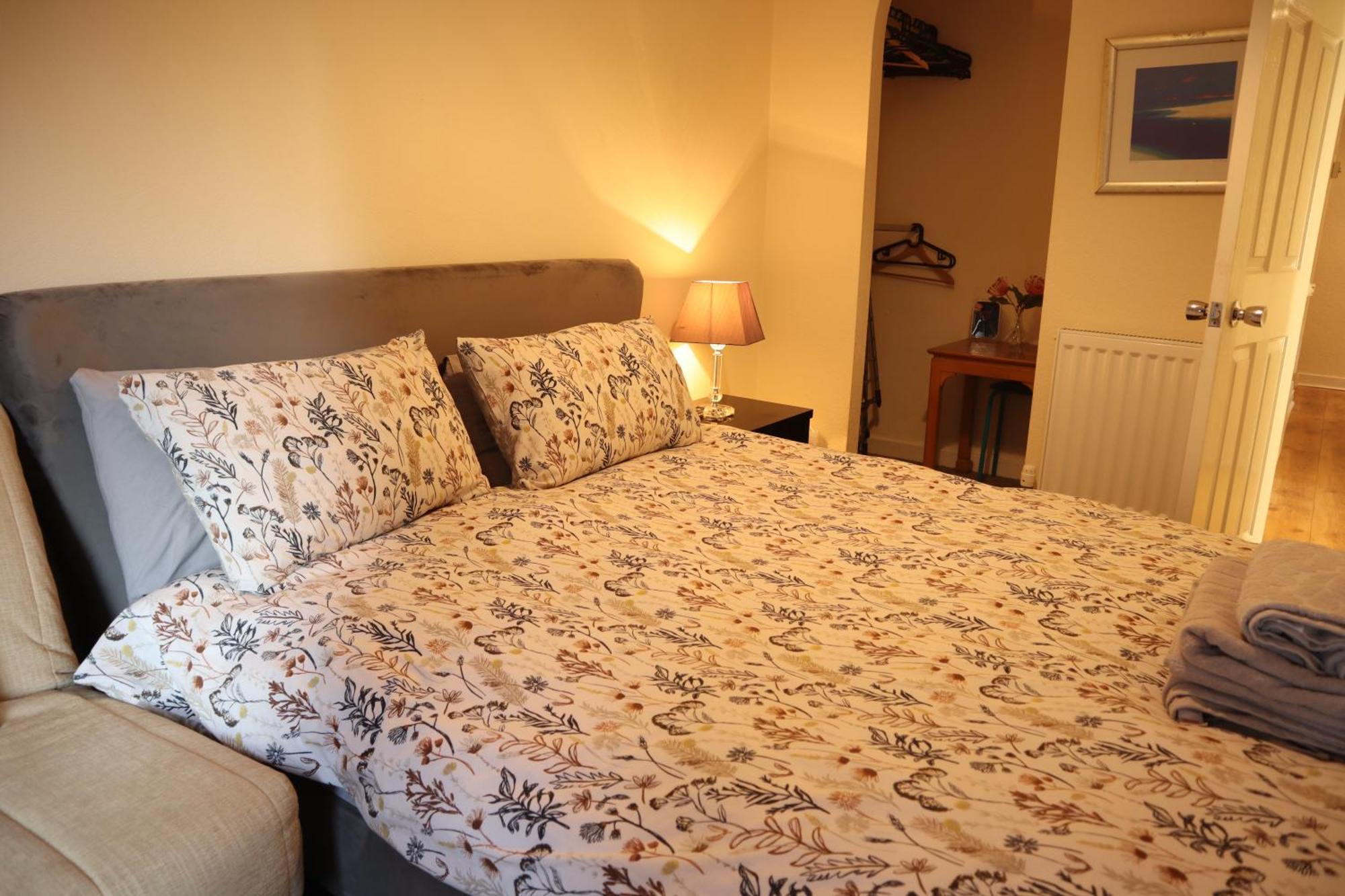 3 Bedrooms Flat In Central Edinburgh Old Town Sleeps 6 Edimburgo Exterior foto