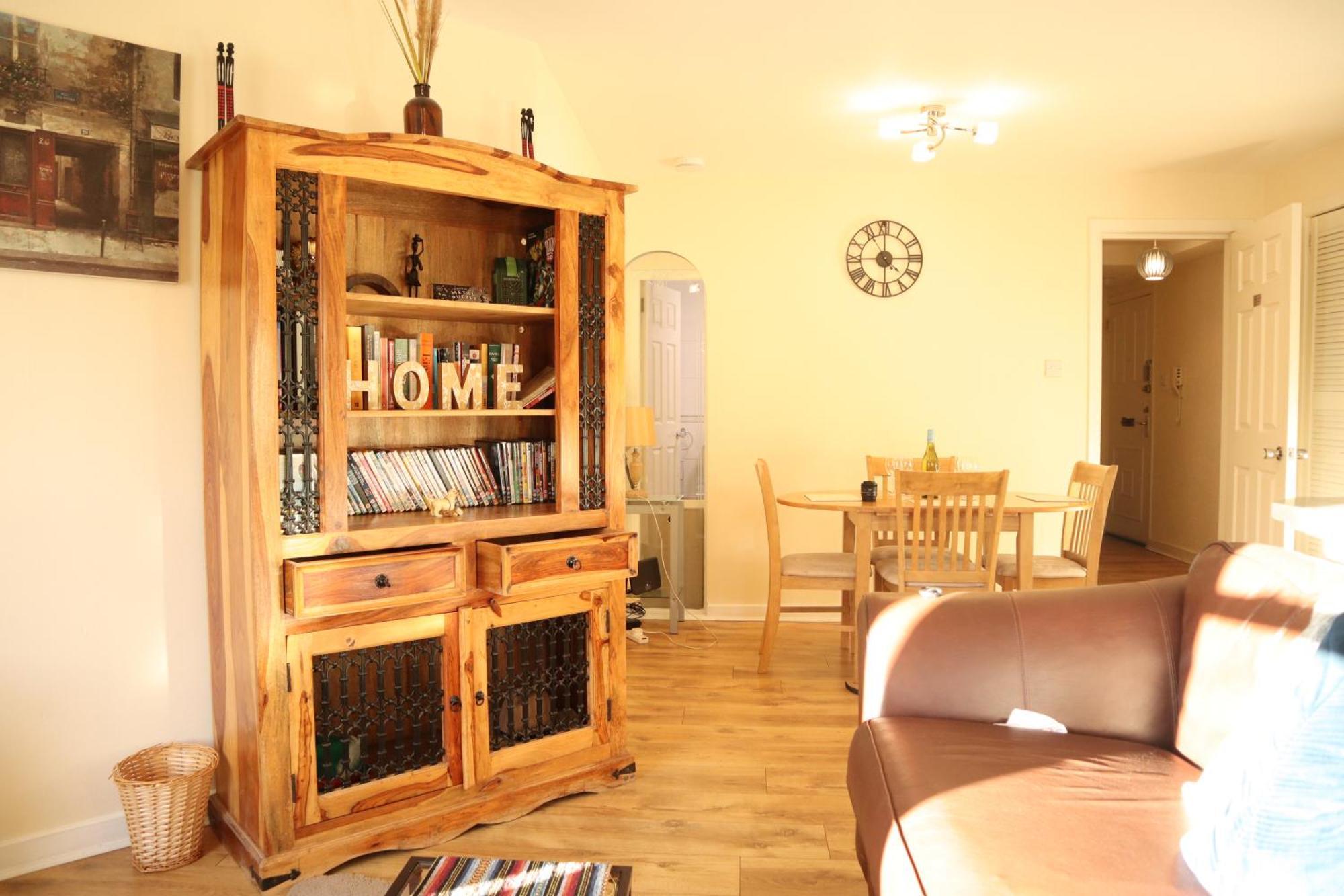 3 Bedrooms Flat In Central Edinburgh Old Town Sleeps 6 Edimburgo Exterior foto