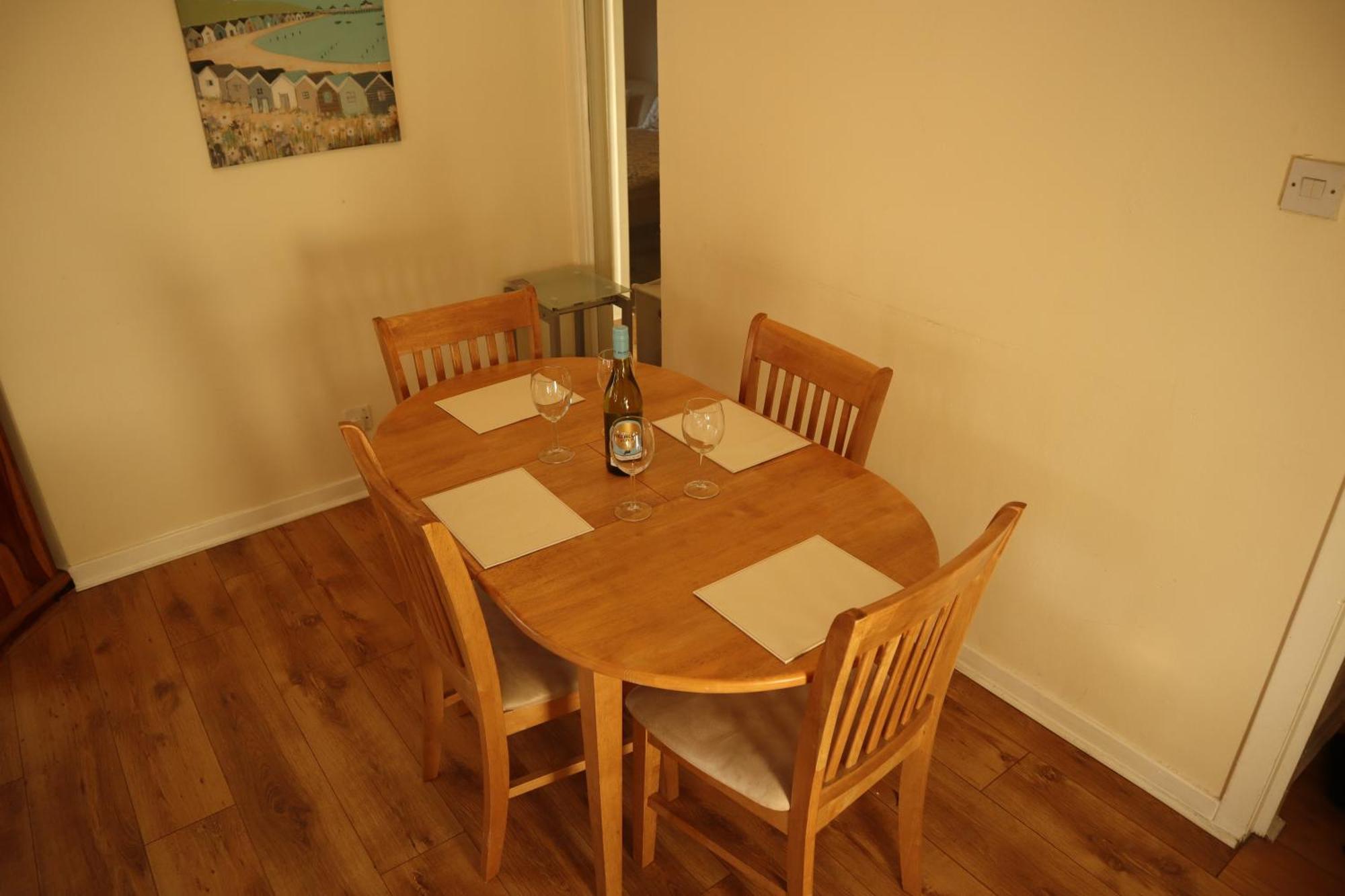3 Bedrooms Flat In Central Edinburgh Old Town Sleeps 6 Edimburgo Exterior foto