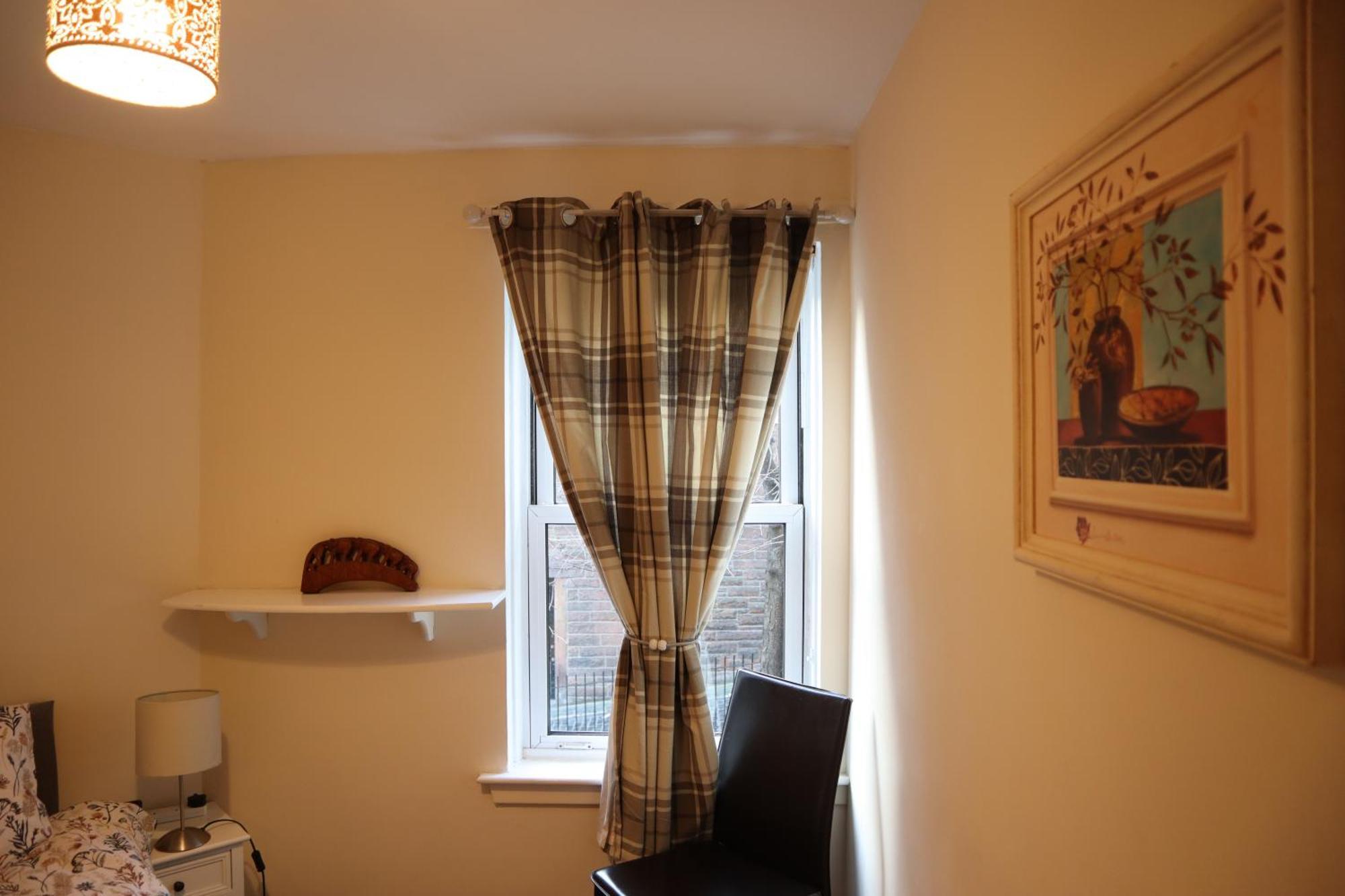 3 Bedrooms Flat In Central Edinburgh Old Town Sleeps 6 Edimburgo Exterior foto