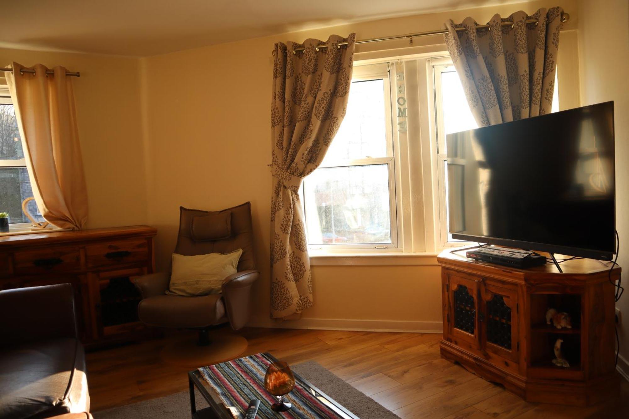 3 Bedrooms Flat In Central Edinburgh Old Town Sleeps 6 Edimburgo Exterior foto